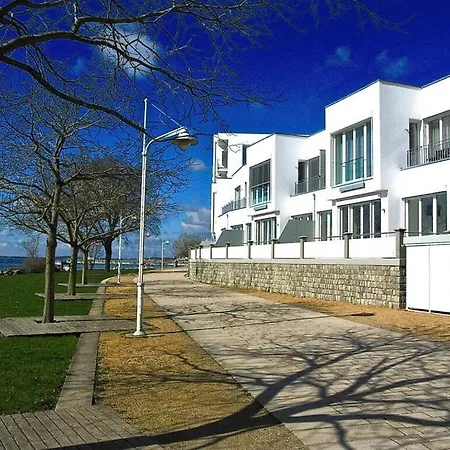 Old Bank With A Sea View Apartamento *
